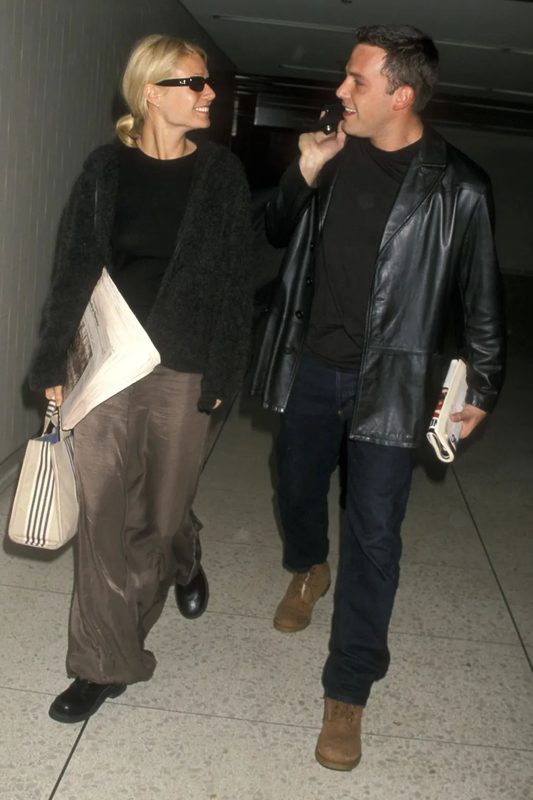 Airport style was incredible in the '90s