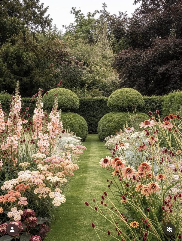 Mediterranean Garden Design