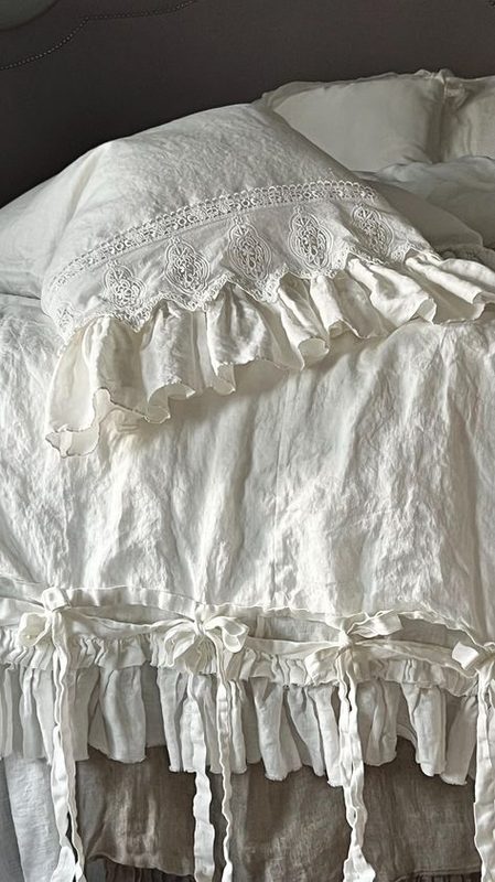 New- 2pcs ‘ovia’ Pure Linen and Lace…
